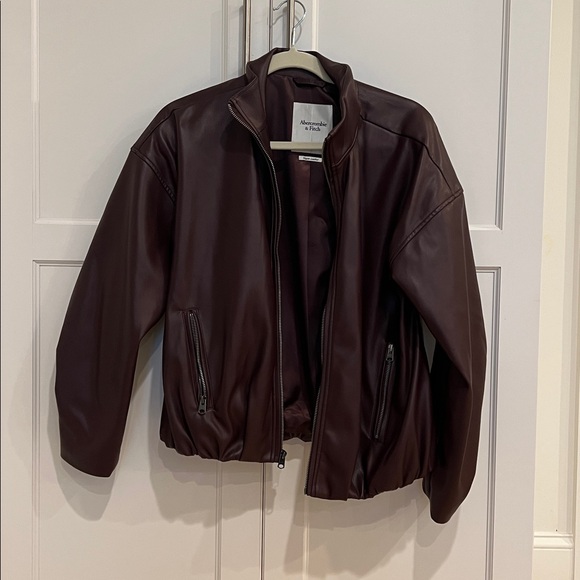 Abercrombie Bubble Hem Vegan Leather Bomber Jacket - Picture 1 of 4